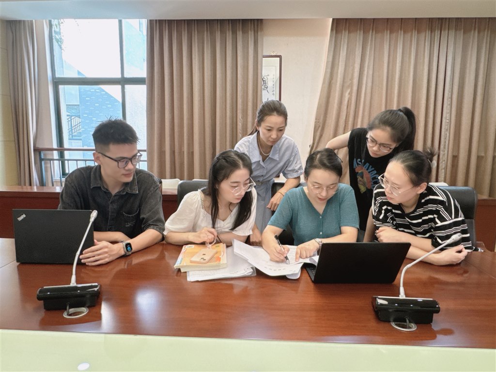 微信图片_20251011173843_351_10.jpg 微信图片_20251011173843_351_10.jpg