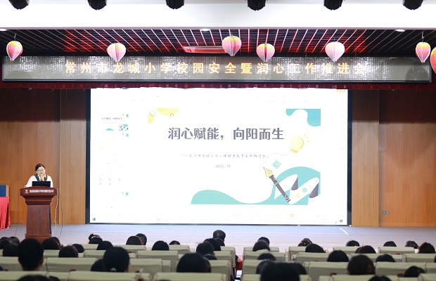 N88A3085.JPG N88A3085.JPG