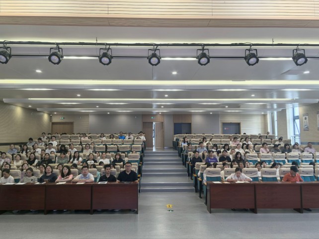 照片1.jpg 照片1.jpg