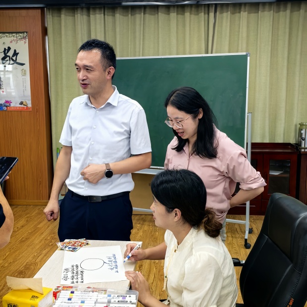 沙龙2.jpg