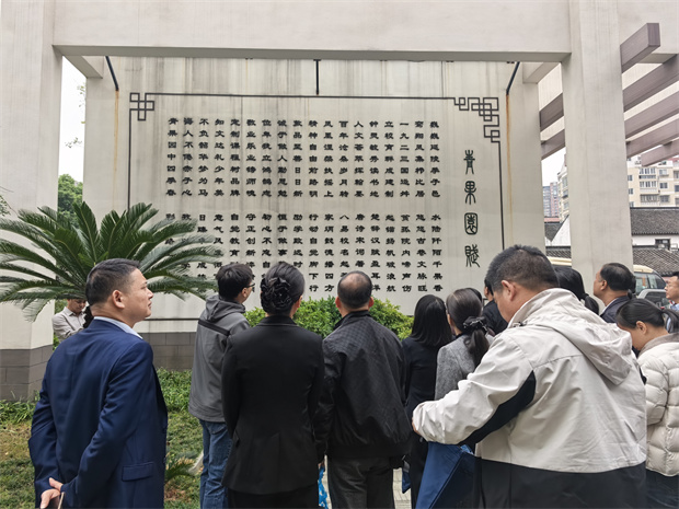 微信图片_20251021092945_1470_38_副本.jpg 微信图片_20251021092945_1470_38_副本.jpg