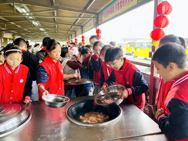 微信图片_20251022091526.jpg 微信图片_20251022091526.jpg