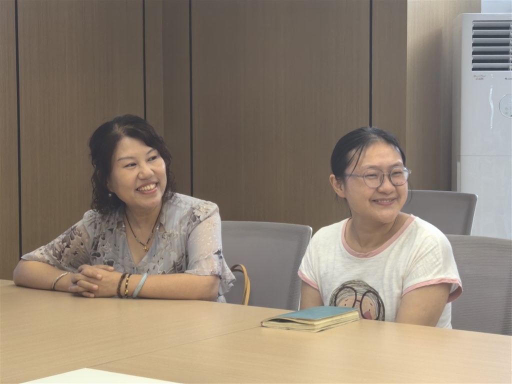 95B58865E471D484786778DC4F6A52BD.jpg 95B58865E471D484786778DC4F6A52BD.jpg