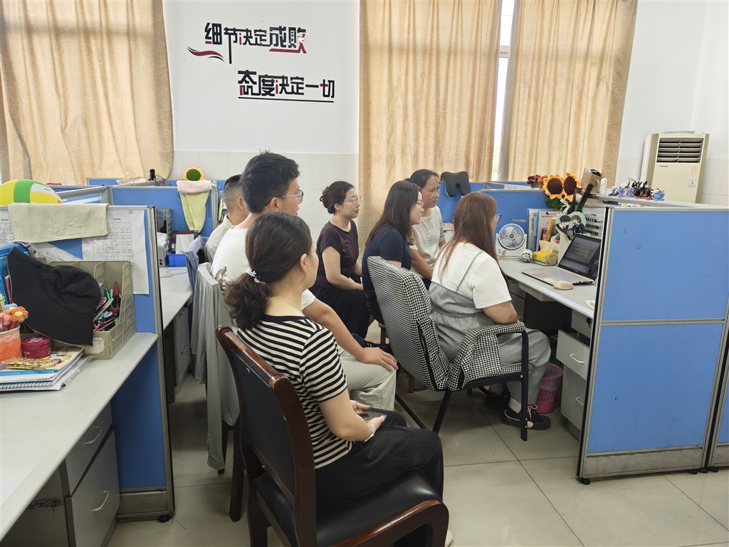 d452a856e3ac16c94f7f4726538e8e2.jpg d452a856e3ac16c94f7f4726538e8e2.jpg