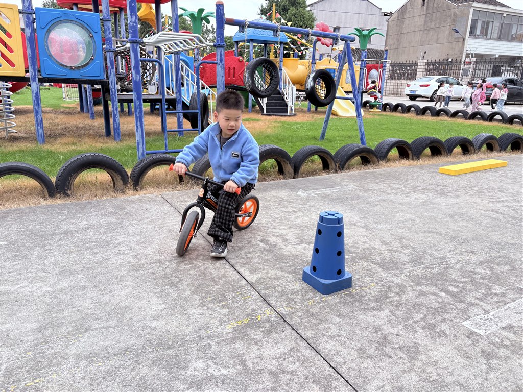 IMG_1947.JPG IMG_1947.JPG