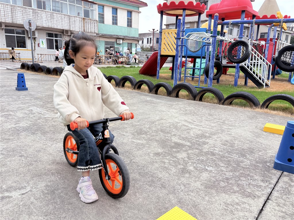 IMG_2015.JPG IMG_2015.JPG