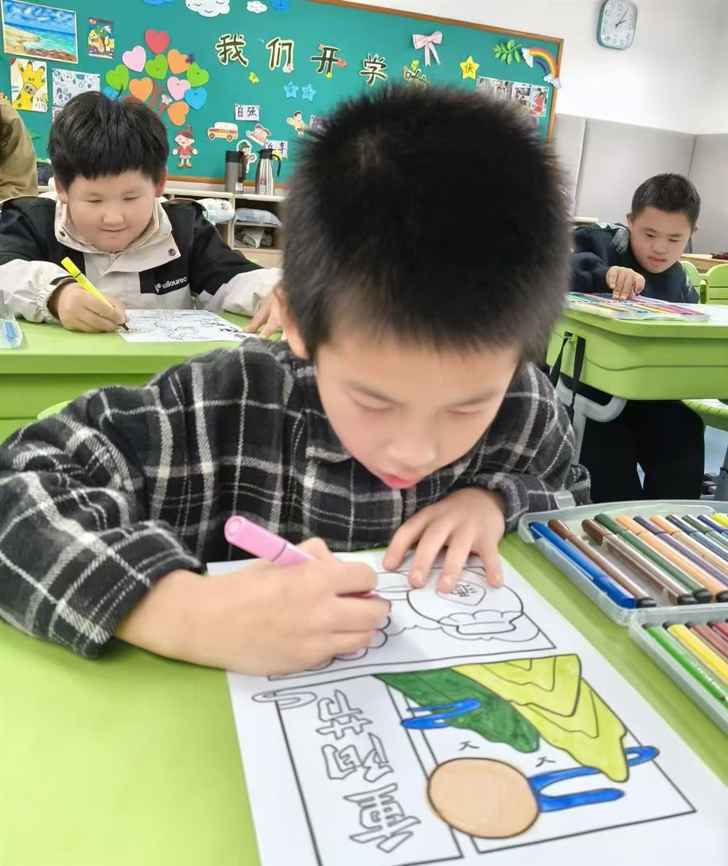 微信图片_2025-10-26_003519_717.jpg 微信图片_2025-10-26_003519_717.jpg