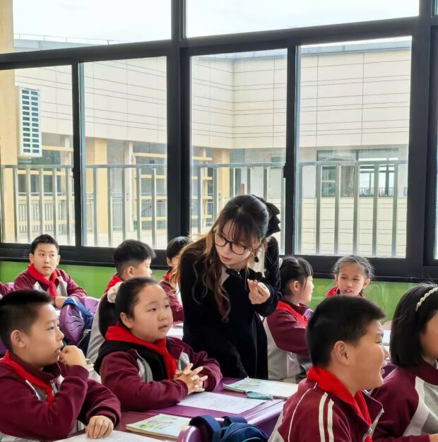 李芝雯《Unit 4 Hobbies》.jpg