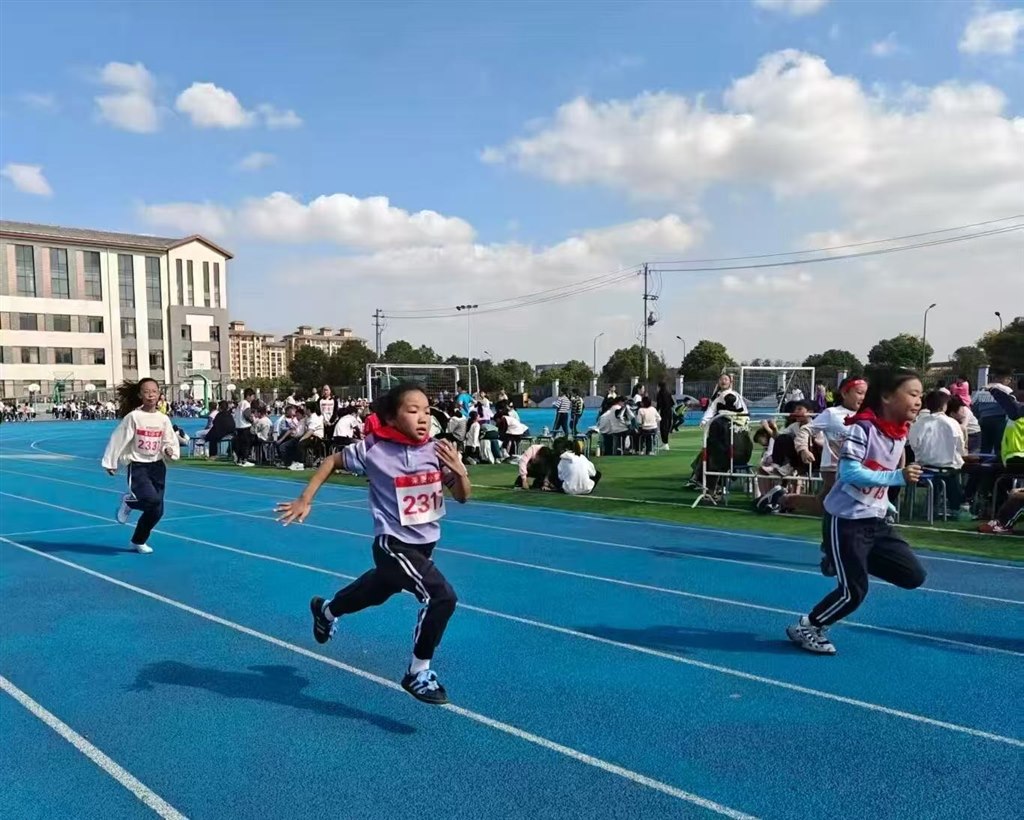 2c230c6ff7d7bbc87926777d184d27cc.jpg 2c230c6ff7d7bbc87926777d184d27cc.jpg