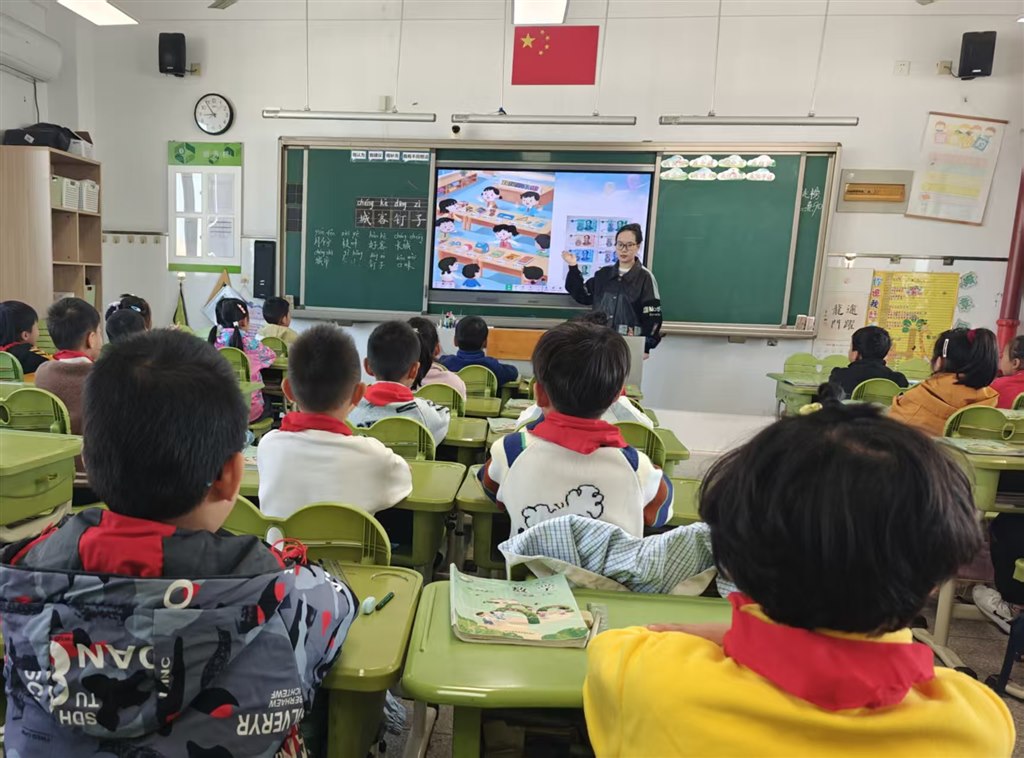 729da43d33bb8a54bc51155277a93e51.jpg 729da43d33bb8a54bc51155277a93e51.jpg