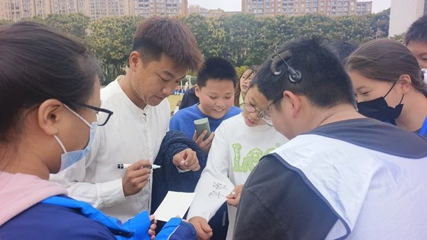 843783E8DB6136EC8C993D2BFFC7F33D.jpg 843783E8DB6136EC8C993D2BFFC7F33D.jpg