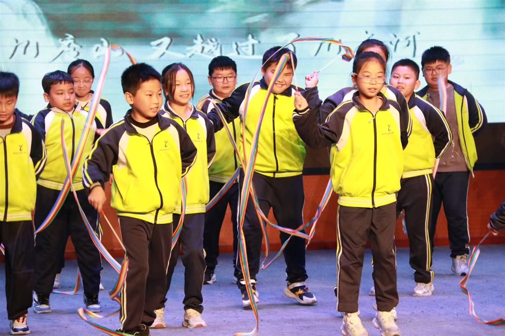 11d1b6faf49f2b5e580556a85479050f.JPG 11d1b6faf49f2b5e580556a85479050f.JPG