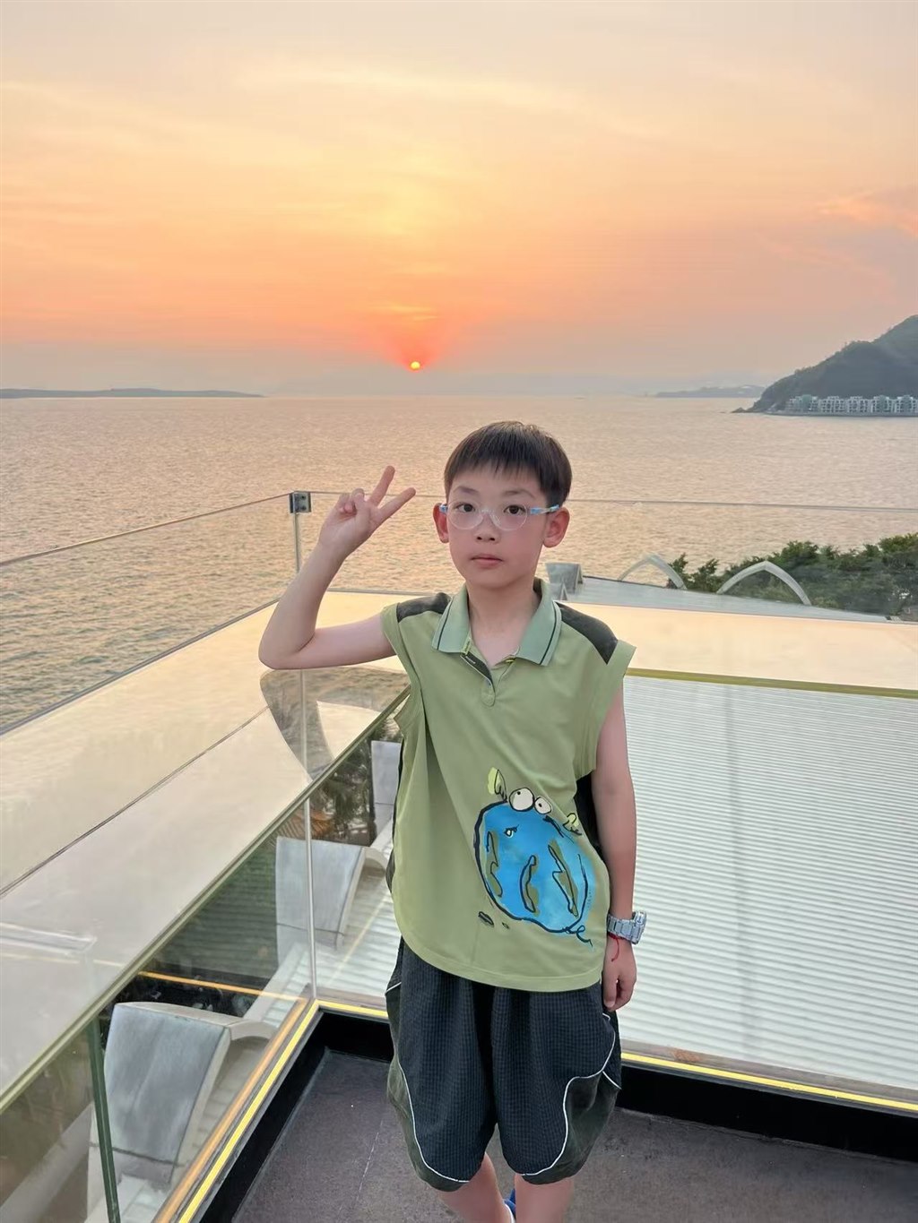 微信图片_20251031084757_64_3.jpg 微信图片_20251031084757_64_3.jpg