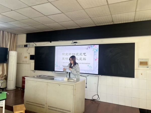 陈莹.jpg 陈莹.jpg