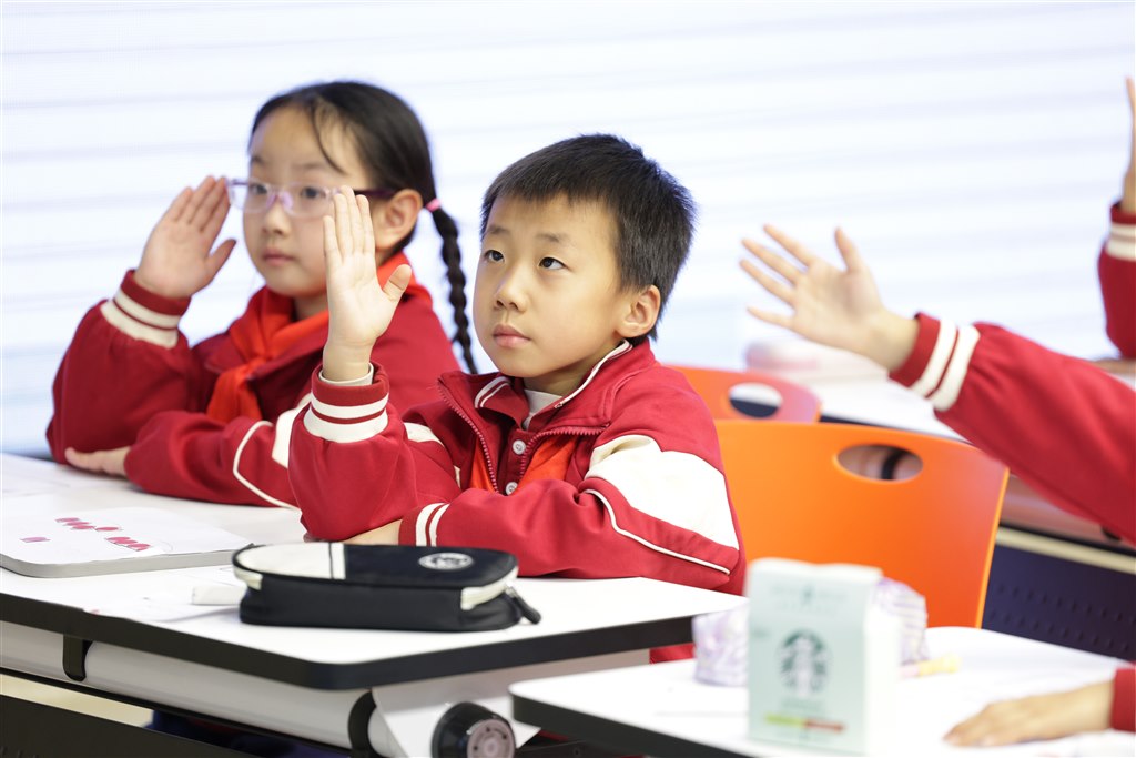 C6 第一节课学生3.jpg