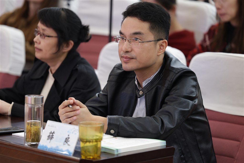 B5 专家特写3.jpg