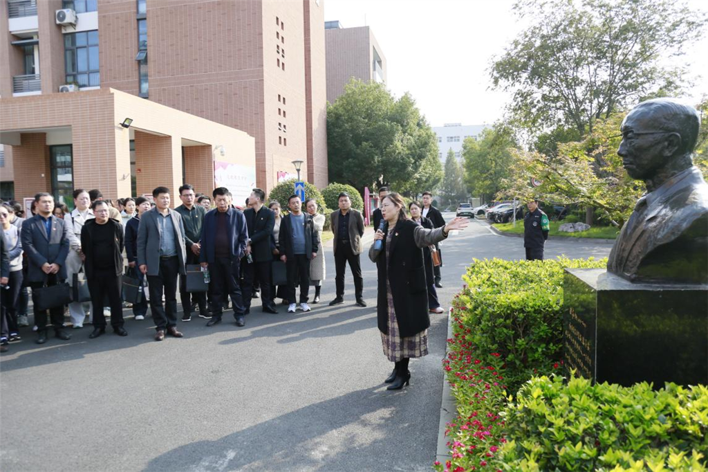 图片4.png 图片4.png