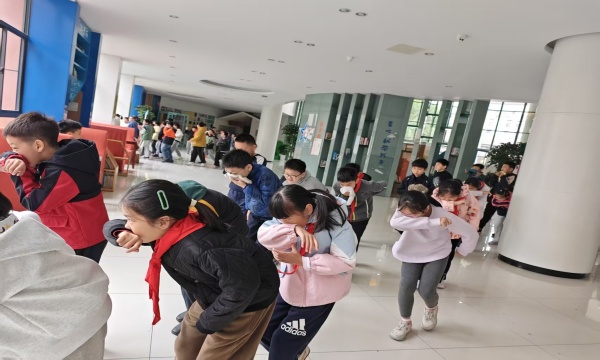 20251104消防疏散演练 (5).jpg 20251104消防疏散演练 (5).jpg