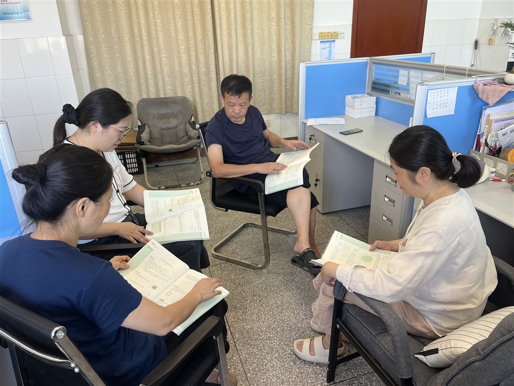 068786e4c1f442bdb37972054c7cb9f.jpg 068786e4c1f442bdb37972054c7cb9f.jpg