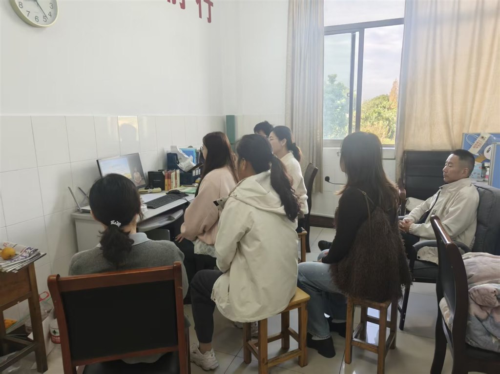 ebb13a37f9191820935084c99f348f49.jpg ebb13a37f9191820935084c99f348f49.jpg