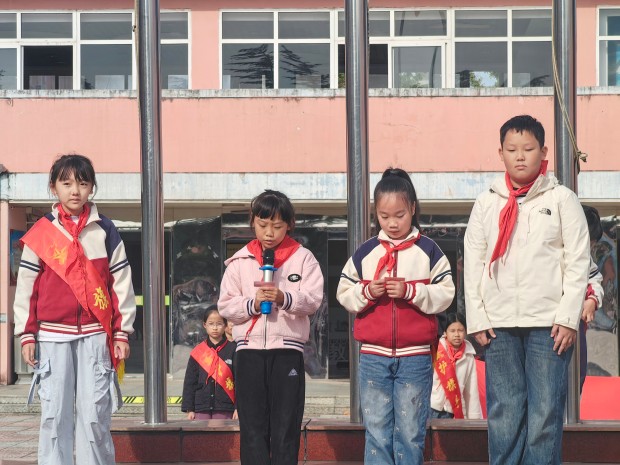 古诗.jpg 古诗.jpg