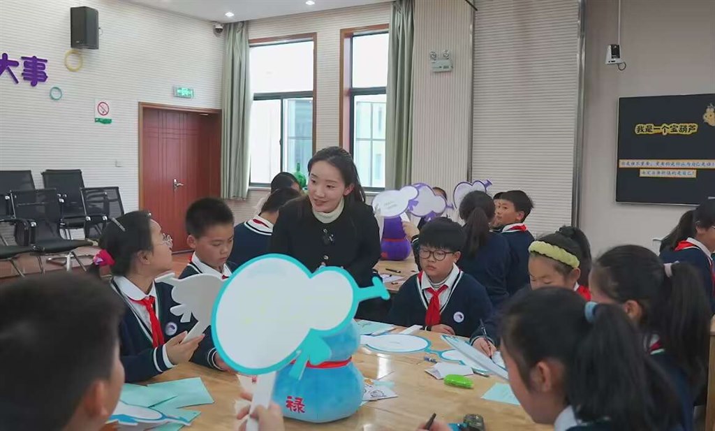 2CD2E5AA8F8D0E4291A531EFFF989881.jpg 2CD2E5AA8F8D0E4291A531EFFF989881.jpg