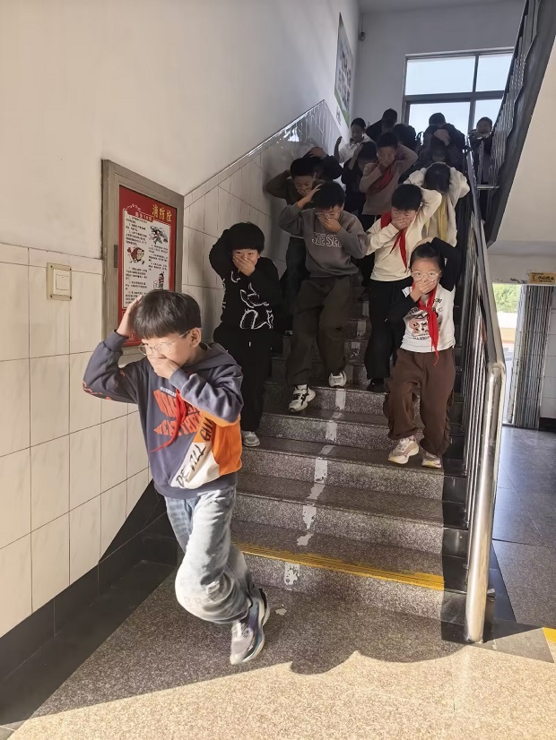 QQ图片20251114151027.jpeg QQ图片20251114151027.jpeg