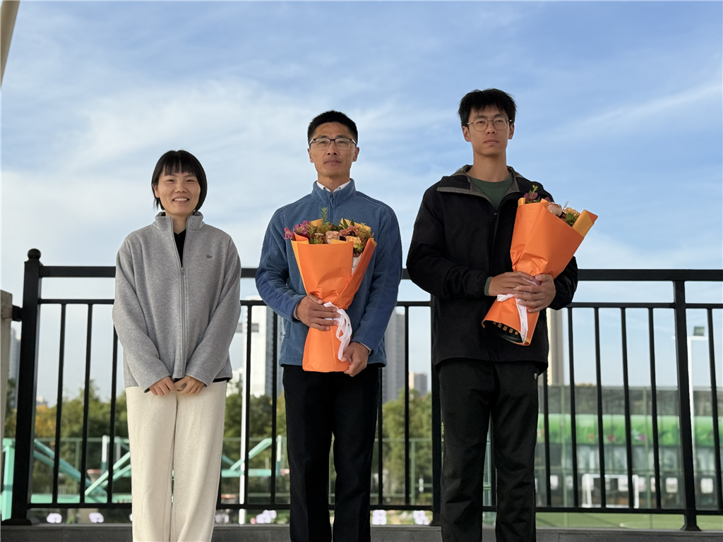 图片4.png 图片4.png