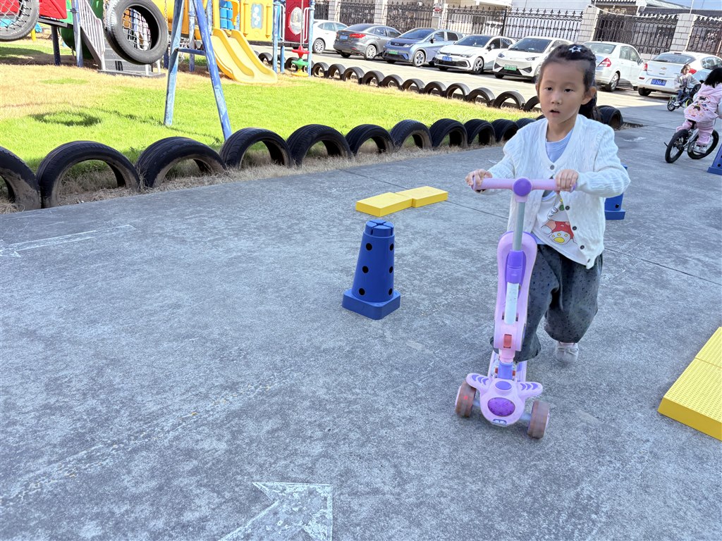 IMG_2325.JPG IMG_2325.JPG