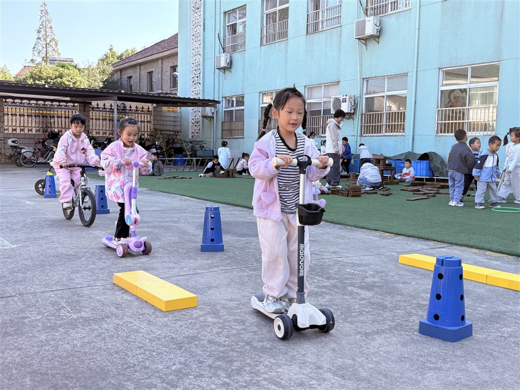 IMG_2332.JPG IMG_2332.JPG