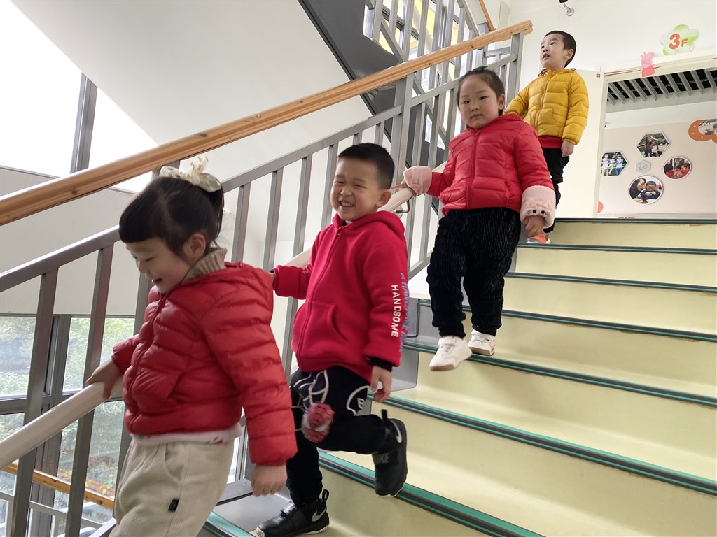 c2a371b0addf49dbaf204724127c543a.jpg c2a371b0addf49dbaf204724127c543a.jpg