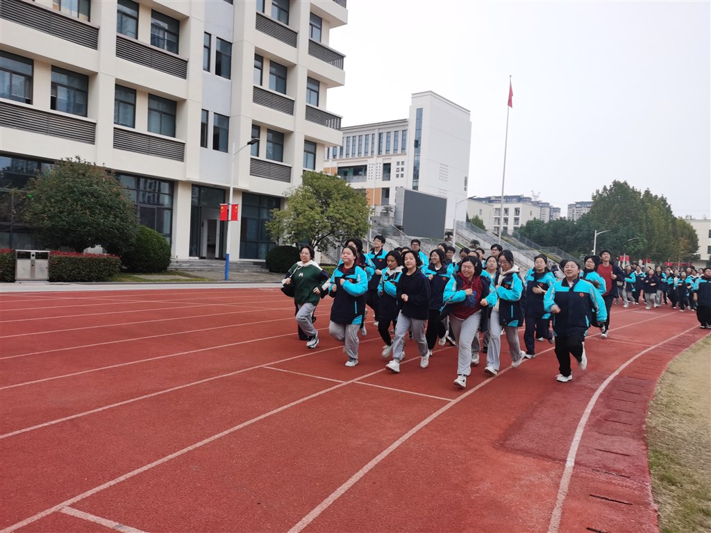 IMG_20251031_170107.jpg IMG_20251031_170107.jpg