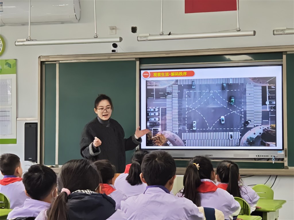 9c23d028f1575136cf1db4a6e593395c.jpg 9c23d028f1575136cf1db4a6e593395c.jpg