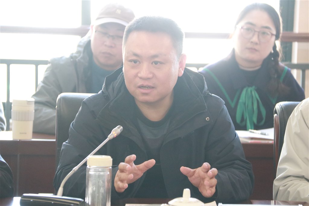 IMG_7555.JPG IMG_7555.JPG