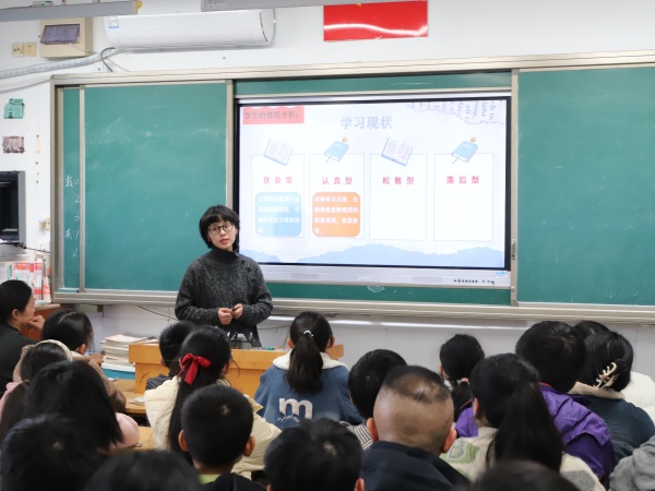 6刘春月.jpg 6刘春月.jpg