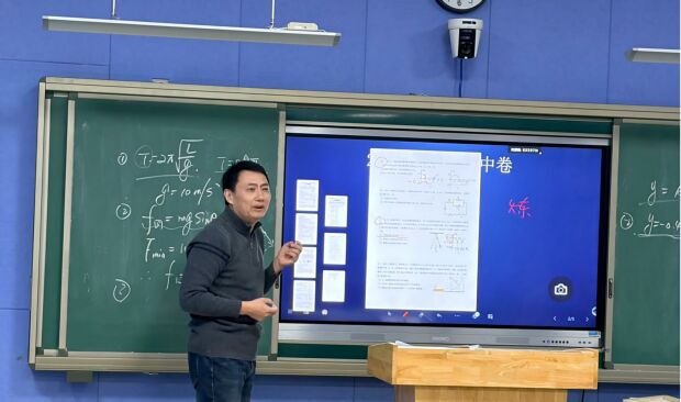 04 (2).jpg 04 (2).jpg