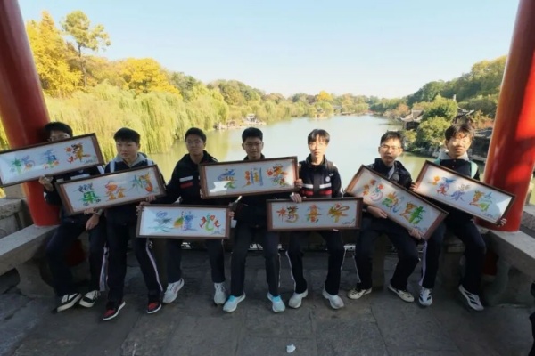 112105.jpg 112105.jpg