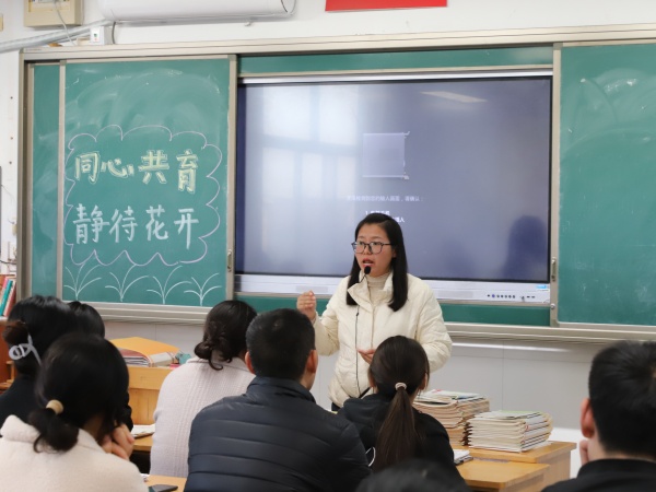 9吴菊.jpg 9吴菊.jpg