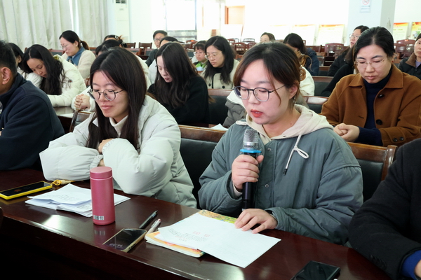 1G5A2176.JPG 1G5A2176.JPG