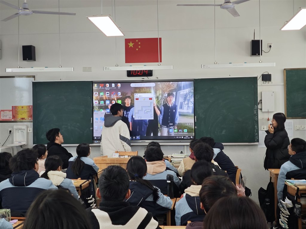 68debe0e198eb08fc2ee76f1415740df.jpeg 68debe0e198eb08fc2ee76f1415740df.jpeg