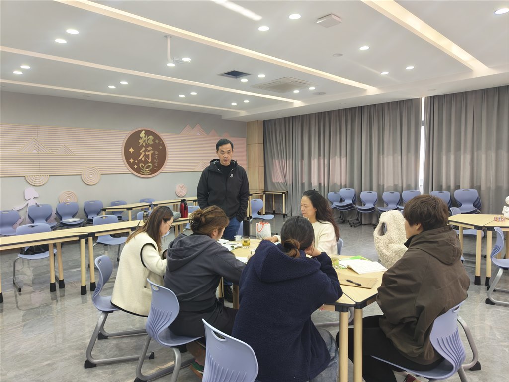 2bc428e9b10e91e5c3df51db738c005_AI看图.jpg 2bc428e9b10e91e5c3df51db738c005_AI看图.jpg