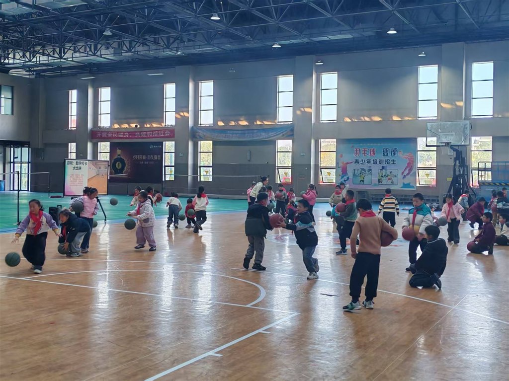 微信图片_20251120132523_153_221_AI看图.jpg 微信图片_20251120132523_153_221_AI看图.jpg