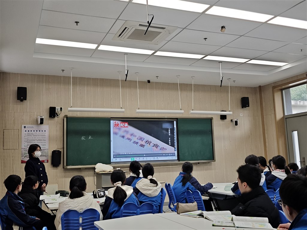 336882634f3932f7e121d7864f07f134.jpg 336882634f3932f7e121d7864f07f134.jpg