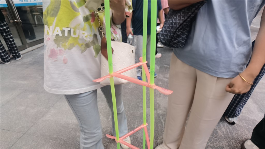 科技节 吸管结构 05.jpg