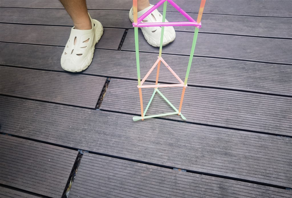 科技节 吸管结构 09.jpg