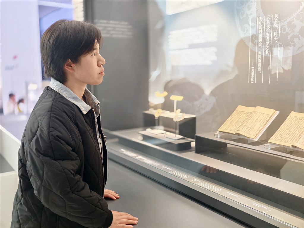 B39EE3AE76D96B4D80DF577A4C92A33D.JPG B39EE3AE76D96B4D80DF577A4C92A33D.JPG