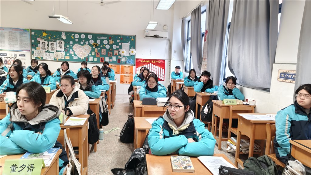 IMG_20251208回归文化冲刺3.jpg IMG_20251208回归文化冲刺3.jpg