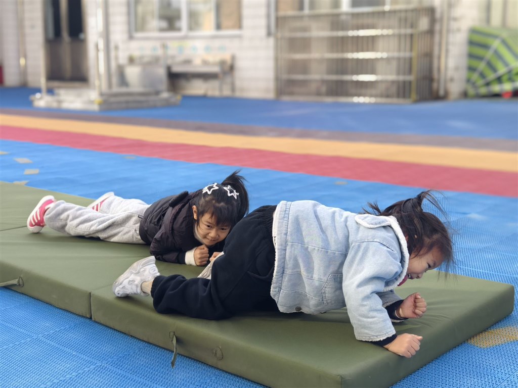 QQ图片20251216141507.jpg QQ图片20251216141507.jpg