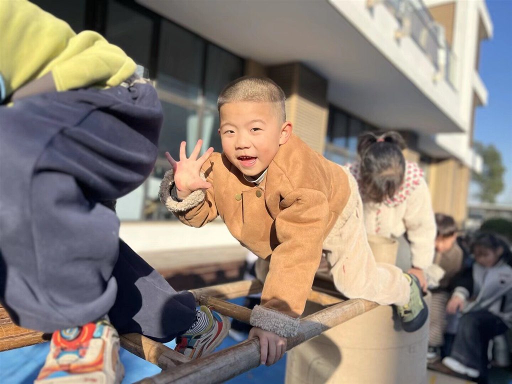 QQ图片20251223080152.jpg QQ图片20251223080152.jpg