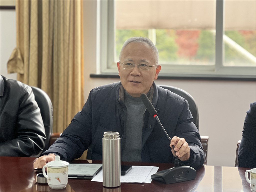 IMG_1231.JPG IMG_1231.JPG